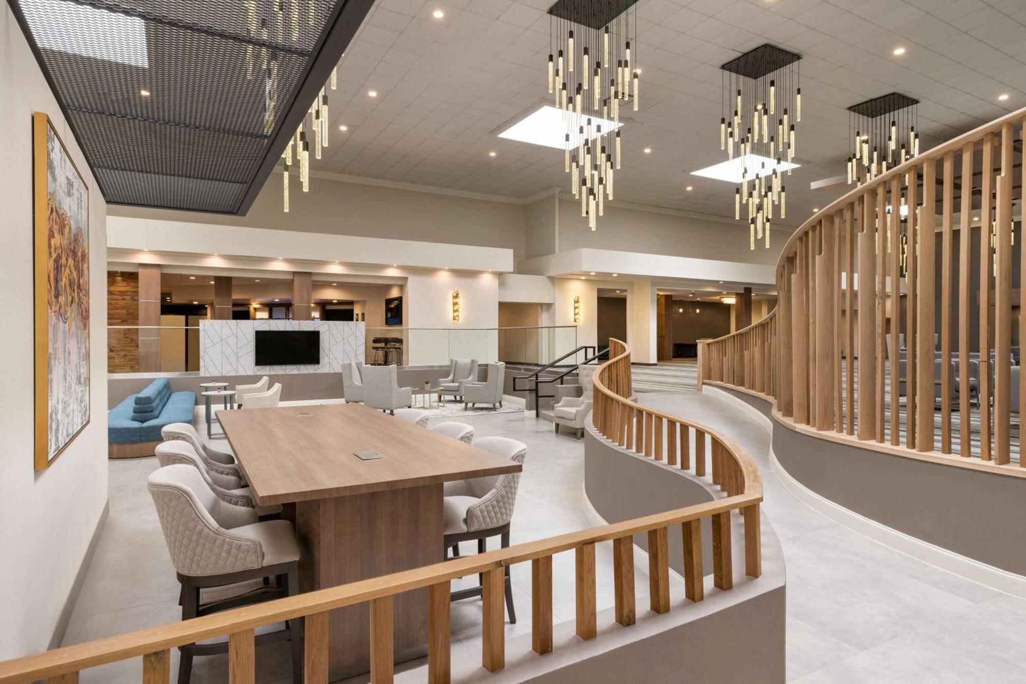 Doubletree By Hilton Fort Worth South Екстериор снимка