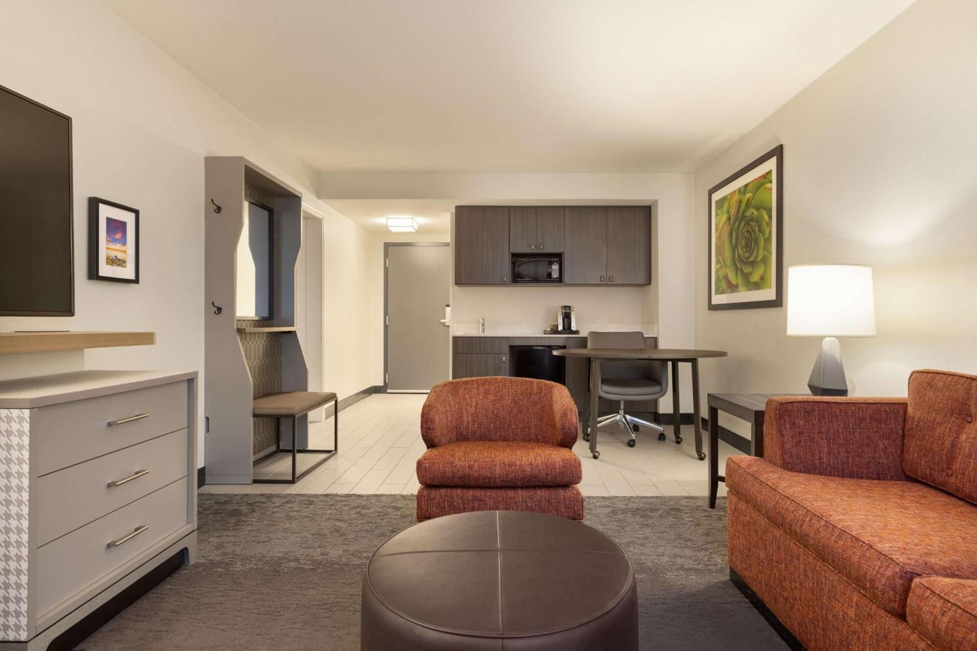 Doubletree By Hilton Fort Worth South Екстериор снимка